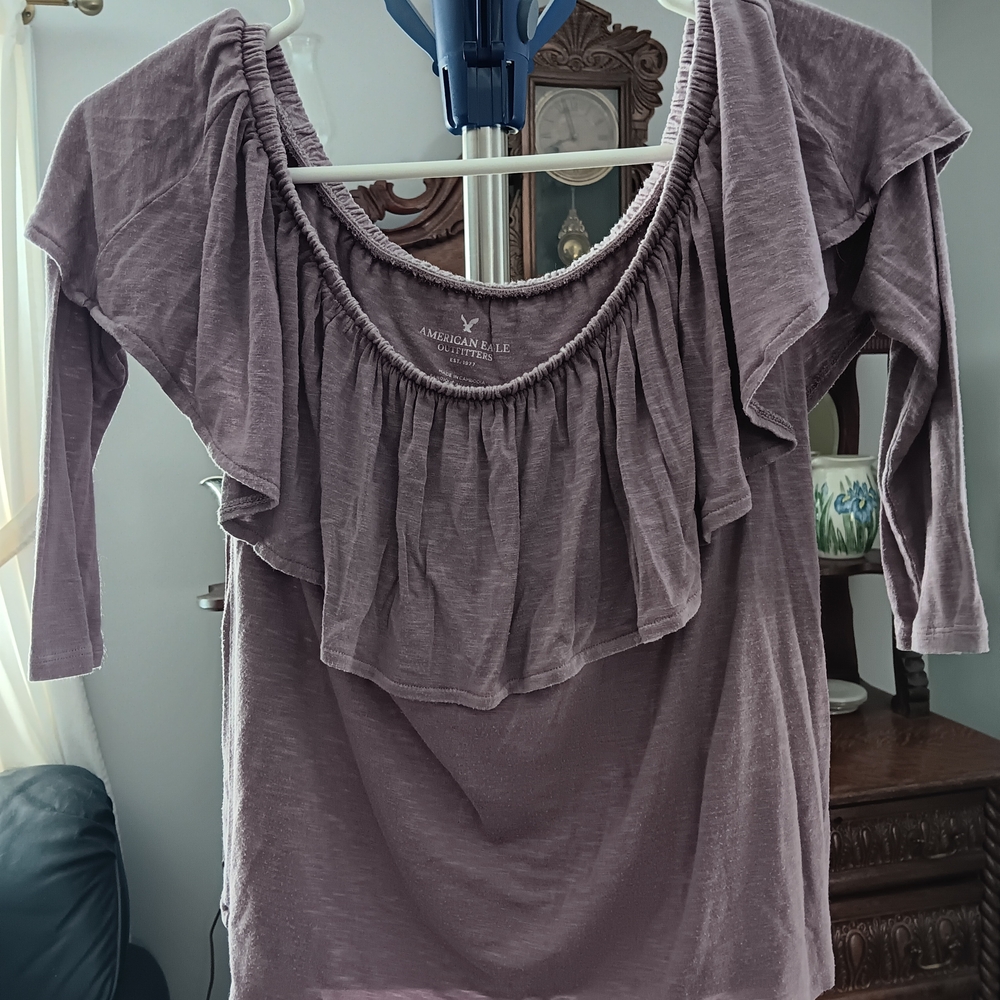 American Eagle Outfitters Women's Mauve Ruffle Blouse